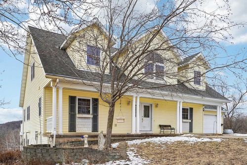 S1135 Rhine Dr, La Valle, WI, 53941-9567 | Card Image