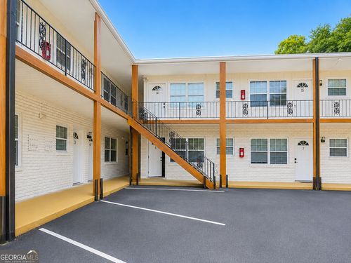 13-21 Delmont Dr Ne, Atlanta, GA, 30305-3166 | Card Image