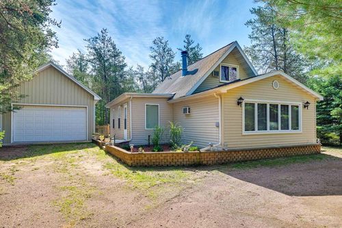 2404 Valley Rd, Friendship, WI, 53934-9328 | Card Image