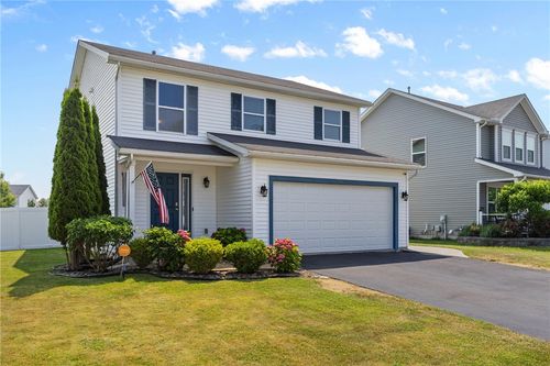 76 Rangers Ct, Greece, NY, 14612-6233 | Card Image