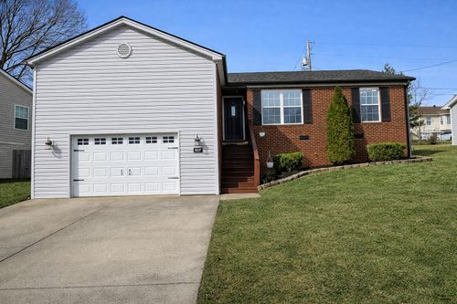 409 Briar Patch Lane, Frankfort, KY, 40601 | Card Image