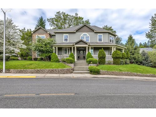 2214 Haviland Dr, Grants Pass, OR, 97527-5173 | Card Image