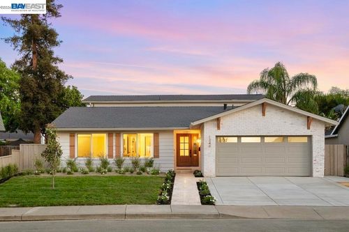 1349 Saybrook Rd, Livermore, CA, 94551-1561 | Card Image