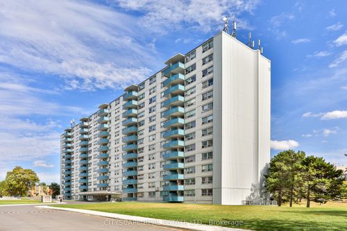 217-1440 Lawrence Ave W, North York, ON, M6L1B4 | Card Image