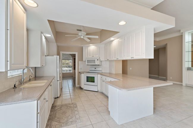 8120 Se Paurotis Ln, House other with 3 bedrooms, 3 bathrooms and null parking in Hobe Sound FL | Image 16