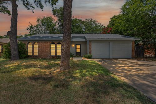 6525 Route 66, Watauga, TX, 76148-2914 | Card Image