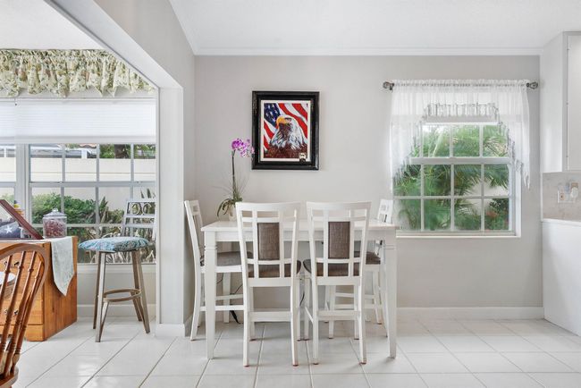 7770 Se Spicewood Cir, Condo with 2 bedrooms, 2 bathrooms and null parking in Hobe Sound FL | Image 17