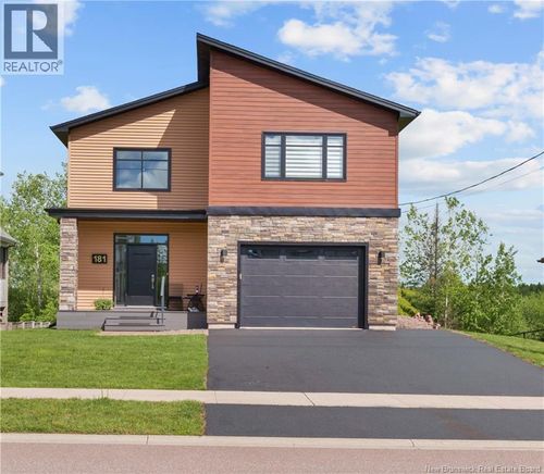 181 O'Neill St, Moncton, NB, E1A9R9 | Card Image