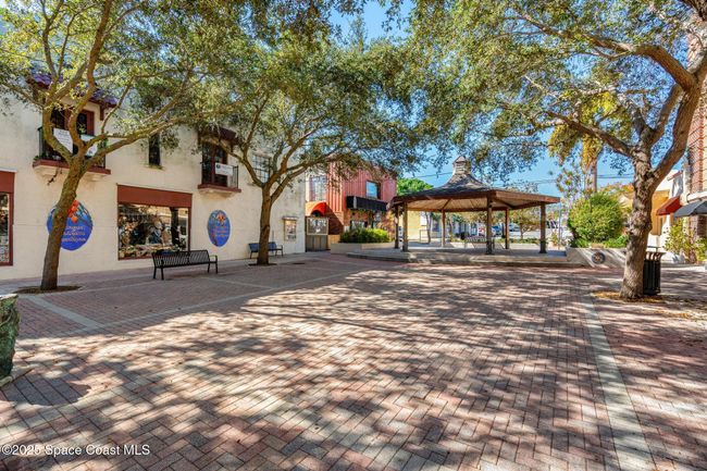 503 - 100 Riverside Dr, Condo with 2 bedrooms, 2 bathrooms and null parking in Cocoa FL | Image 82