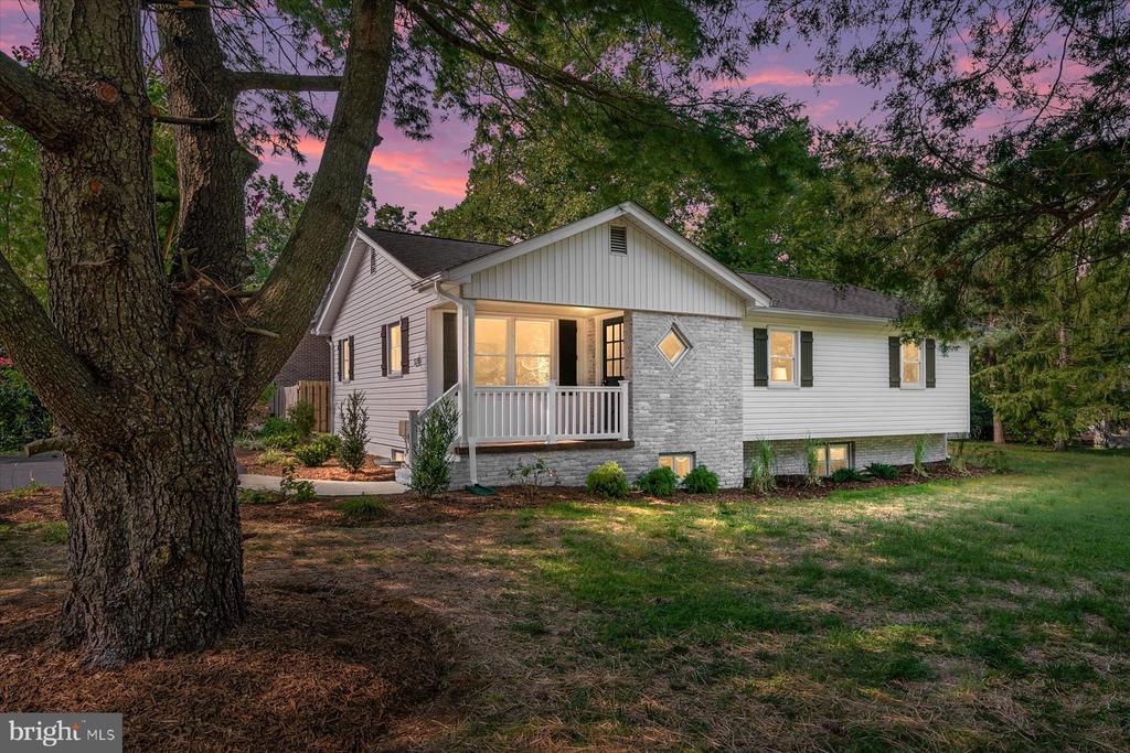 Harbor Dr, Annapolis, MD 21403