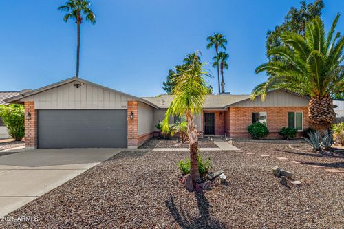 9245 E Laurel Ln, Scottsdale, AZ, 85260-5884 | Card Image
