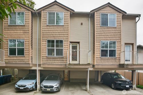 apt-b-1140 N 92nd St, Seattle, WA, 98103-2804 | Card Image