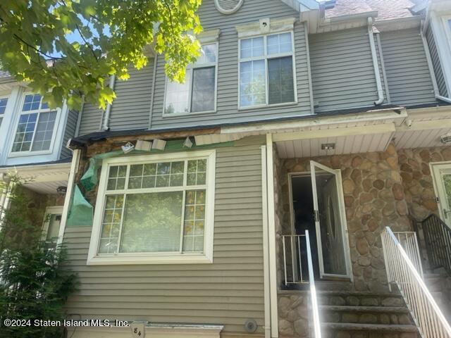 Wolcott Ave, Staten Island, NY 10312