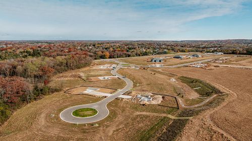 1 W Talbots Woods Dr, Dousman, WI, 53118 | Card Image