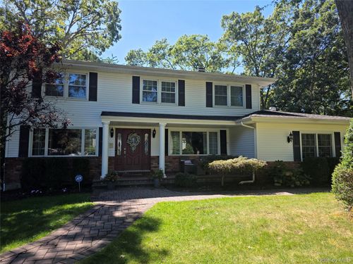 2 Deerfield Dr, Lake Grove, NY, 11755-2812 | Card Image