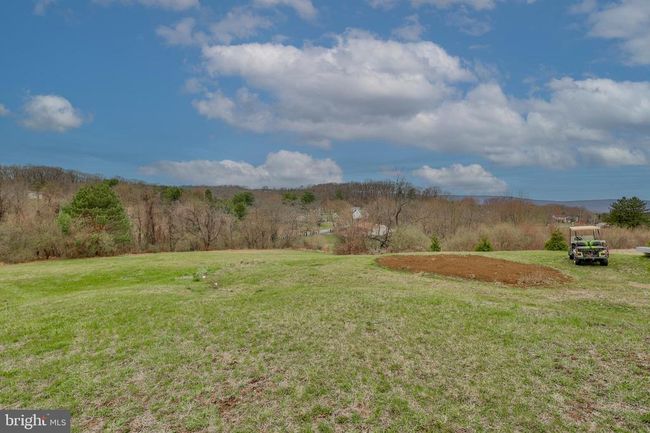 6295 Venture Ct, House other with 4 bedrooms, 4 bathrooms and null parking in Slatington PA | Image 64