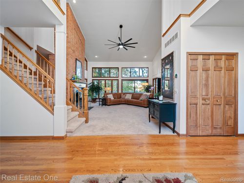 2044 Pine Hollow Trl, Brighton, MI, 48114-8961 | Card Image