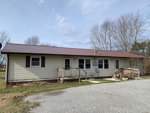 152 Powell Dr, Manchester, TN, 37355-6519 | Card Image