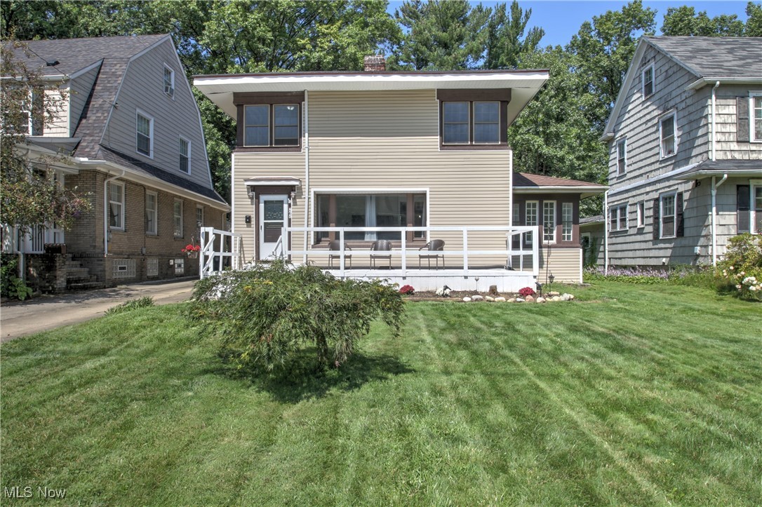 Hereford Dr, Akron, OH 44303