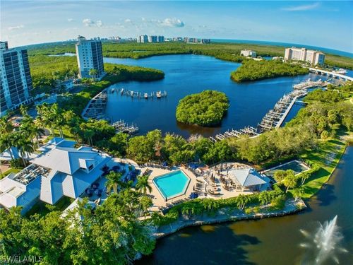 apt-703-425 Cove Tower Dr, NAPLES, FL, 34110-6505 | Card Image