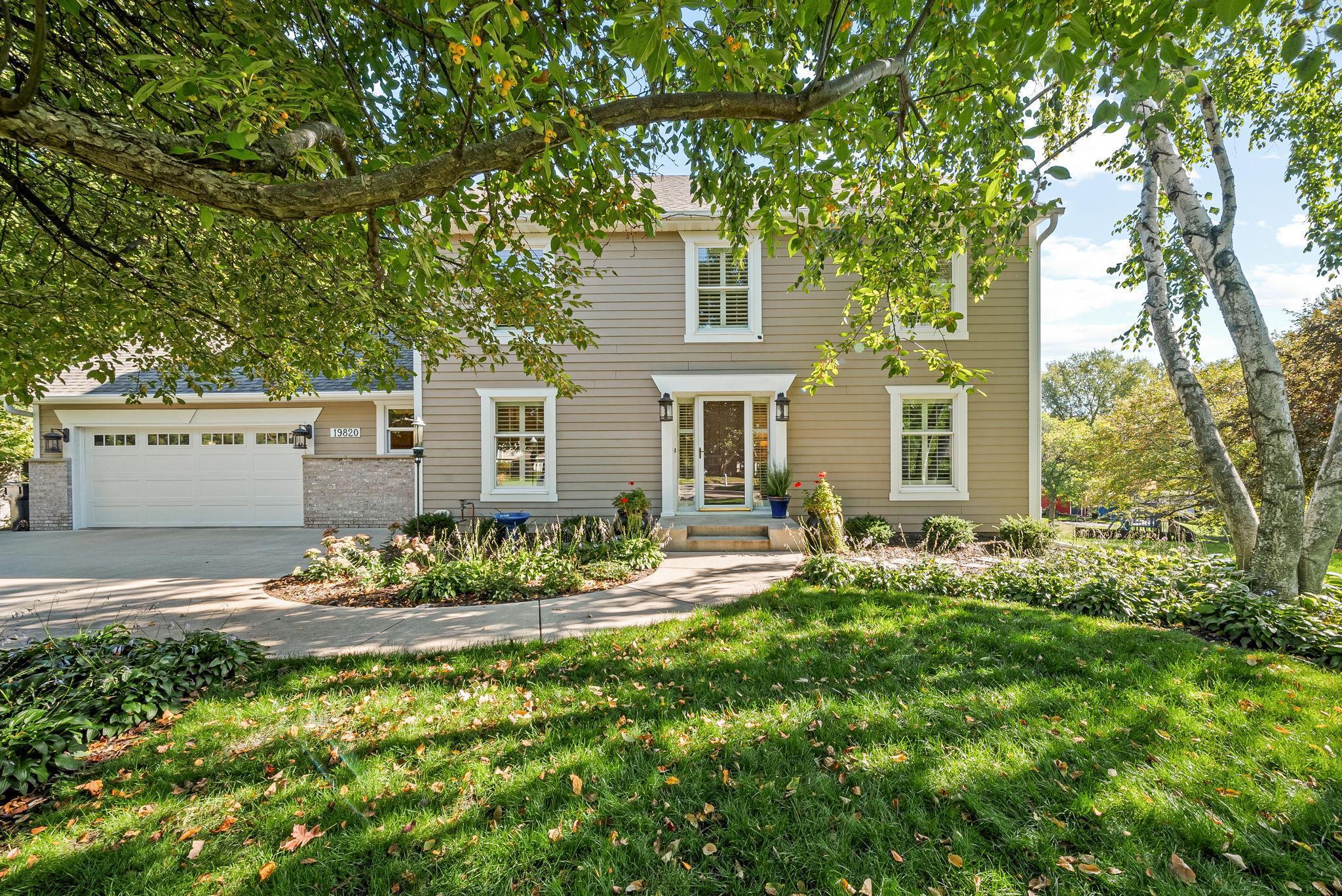 Ithaca Cir, Lakeville, MN 55044
