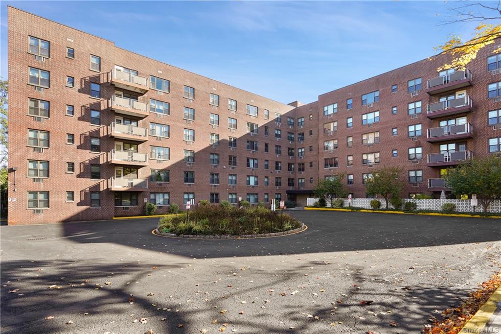 1M 77 Carpenter Avenue, For Sale in Mount Kisco Zoocasa