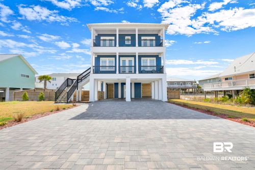 8169 White Sands Blvd, Navarre, FL, 32566-7130 | Card Image