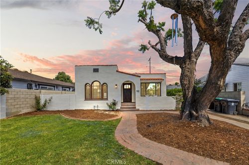 1019 S Hickory St, Santa Ana, CA, 92701-6003 | Card Image