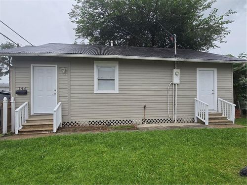 146 Apple St, Norco, LA, 70079-2216 | Card Image