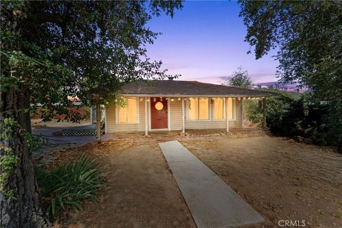 18604 Ellis Dr, Banning, CA, 92220 | Card Image
