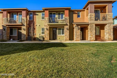 962 W End St, Carson City, NV, 89701-5671 | Card Image