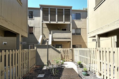 226 Woodland Dr, OSPREY, FL, 34229-9553 | Card Image