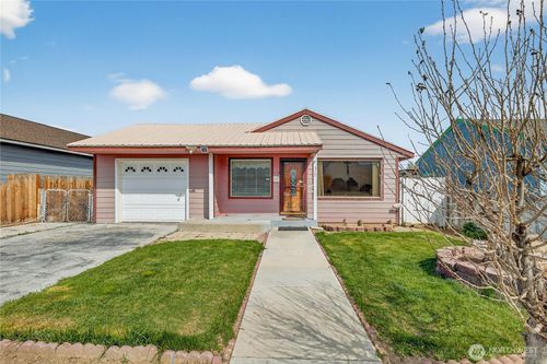 417 H St Se, Quincy, WA, 98848-1511 | Card Image