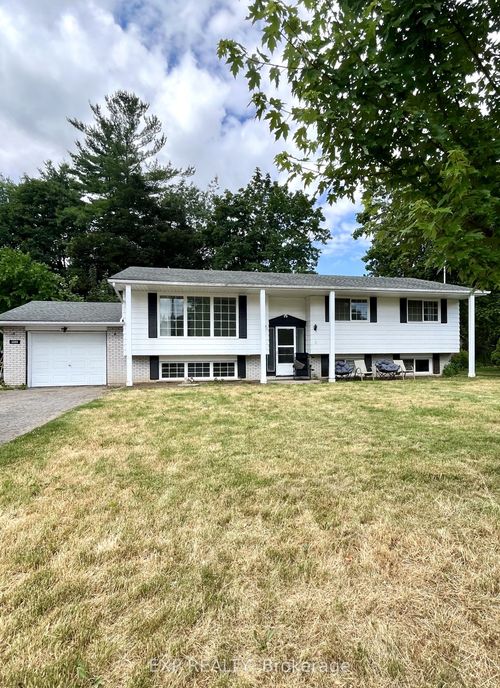 upper-3388 Marlin Crt, Vineland, ON, L0R2C0 | Card Image