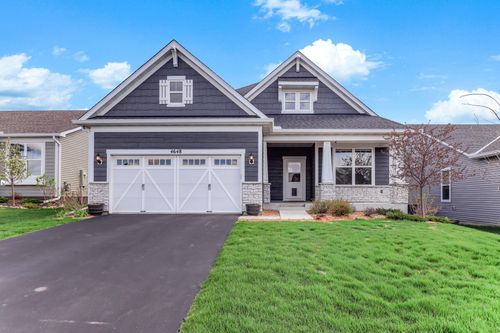 4648 Benjamin Pl, WOODBURY, MN, 55129-7587 | Card Image