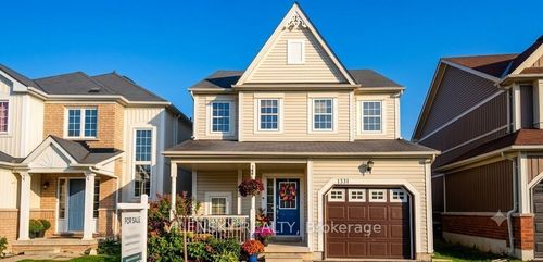 1331 Whitelaw Ave, Oshawa, ON, L1K0G6 | Card Image