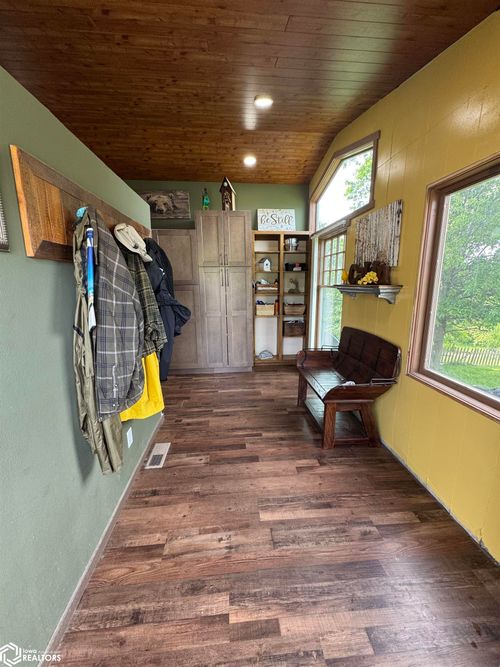 30802 Hickory Hill Rd, Unionville, IA, 52594-2300 | Card Image