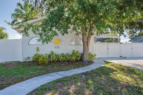 519 51st St W, Bradenton, FL, 34209-3736 | Card Image