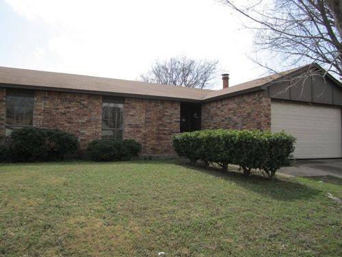 7130 Hedge Dr, Dallas, TX, 75249-1533 | Card Image