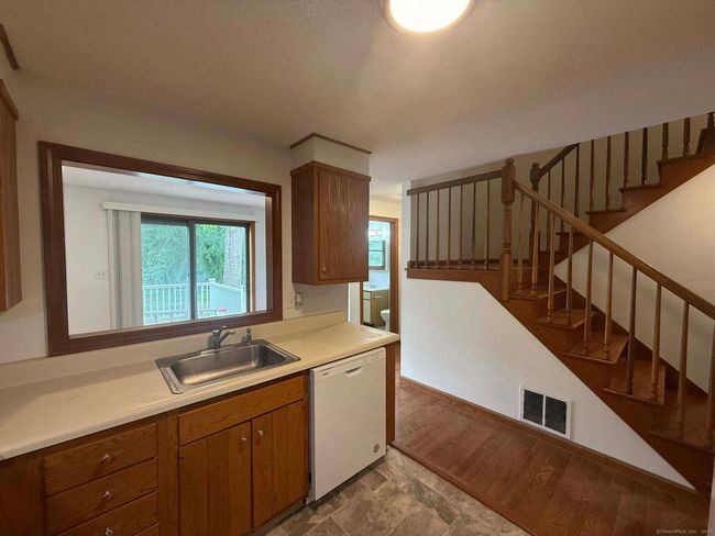 45 - 45 Brookside Vlg, Condo with 2 bedrooms, 2 bathrooms and null parking in Enfield CT | Image 13