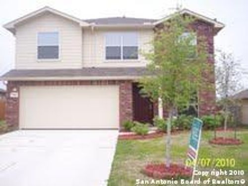 736 Eagles Gln, Schertz, TX, 78108-3437 | Card Image