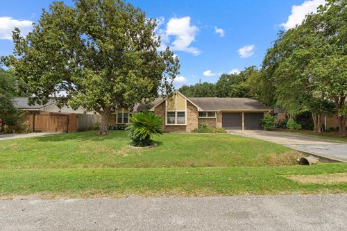 10126 Metronome Dr, Houston, TX, 77080-6312 | Card Image
