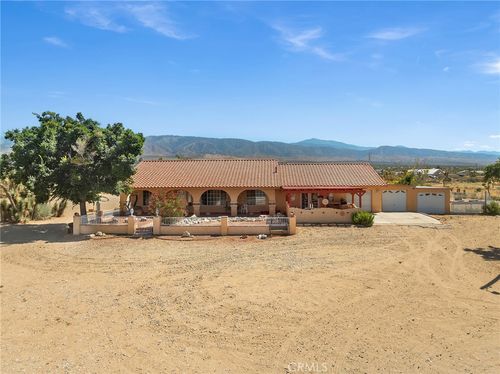 12274 Mountain Rd, Pinon Hills, CA, 92372 | Card Image