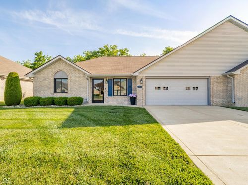 154 Bay Ridge Dr, Pendleton, IN, 46064-9477 | Card Image