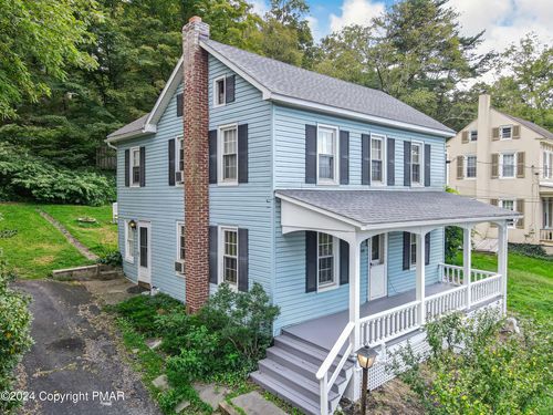 7712 Cherry Valley Road, Delaware Water Gap, PA, 18327 | Card Image