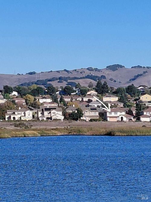 528 Wetlands Edge Rd, American Canyon, CA, 94503-3123 | Card Image
