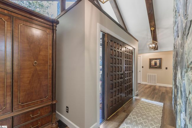 302 Sassafras Dr, House other with 3 bedrooms, 3 bathrooms and 2 parking in Taylors SC | Image 5