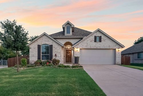 201 Providence Dr, Van Alstyne, TX, 75495-2862 | Card Image