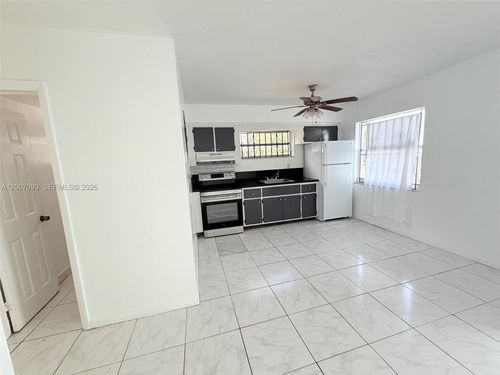 4-121 Ne 80th Ter, Miami, FL, 33138-4429 | Card Image