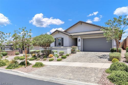329 Silva Pl, Henderson, NV, 89011-5737 | Card Image